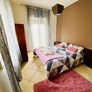 https://villa-pina.catania-hotels.net